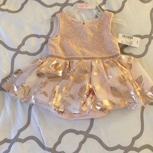 The Children’s Place Infant girl dress.
